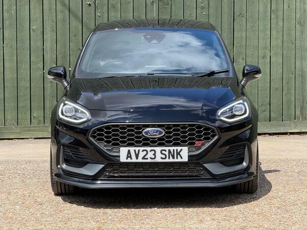 Ford Fiesta 1.0 Ecoboost St-line X Hatchback Red #4