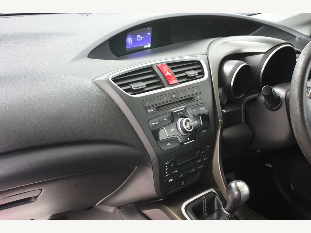 Honda Civic Hatchback 1.6 I-dtec Sr Euro 5 Ss 201463 White #17