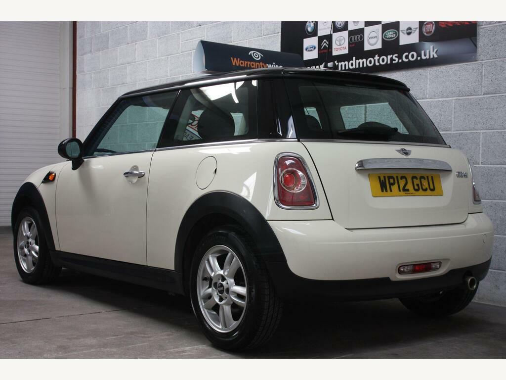 Mini Hatch 1.6 Cooper Euro 5 S S White #6