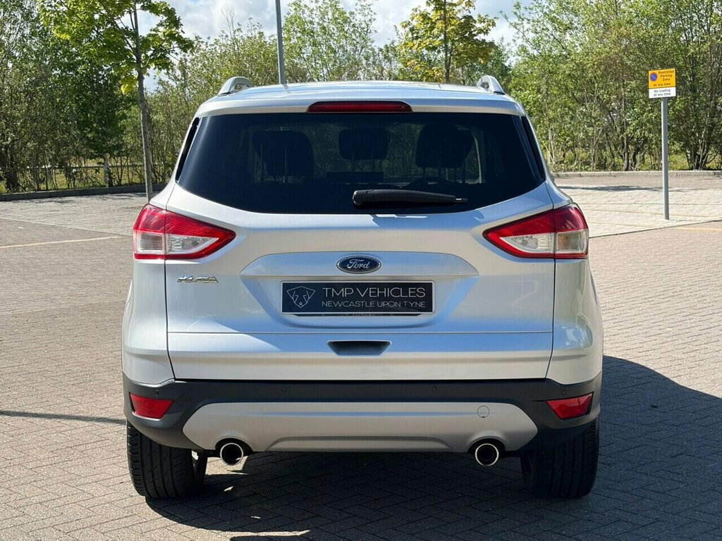 Ford Kuga 2.0 Tdci Titanium Suv 2Wd Euro 6 MD65ZXK Silver #4
