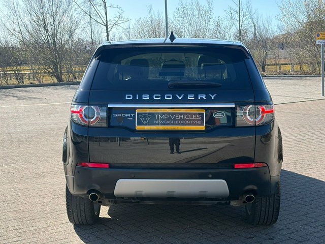 Land Rover Discovery Sport 2018 2.0 Td4 Hse Luxury Suv 4Wd Eu Black #6