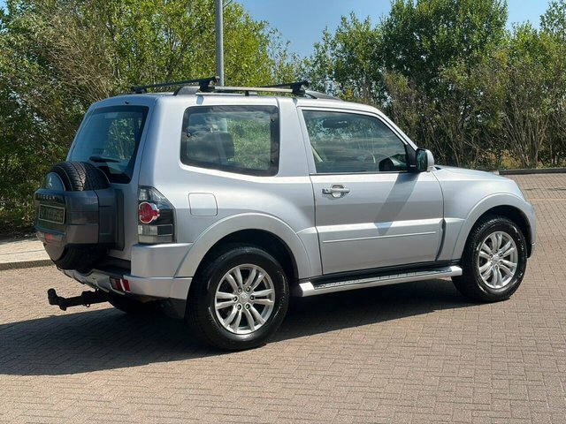 Mitsubishi Shogun 2016 3.2 Di-dc Sg2 Suv 4Wd Euro 6 Silver #3