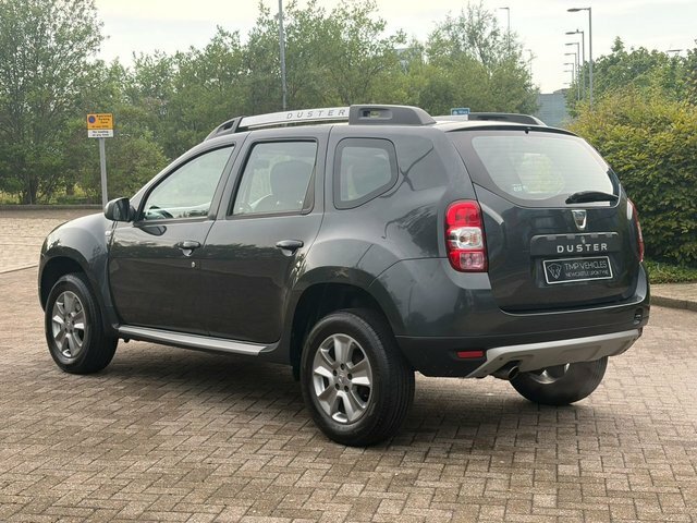 Dacia Duster 2018 1.2 Tce Laureate Suv Euro 6 Grey #6