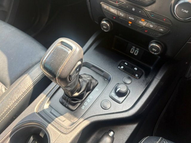 Ford Ranger Silver #25