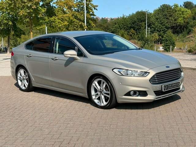 Ford Mondeo 2015 1.5 Tdci Econetic Titanium Hatchback Dies Silver #2