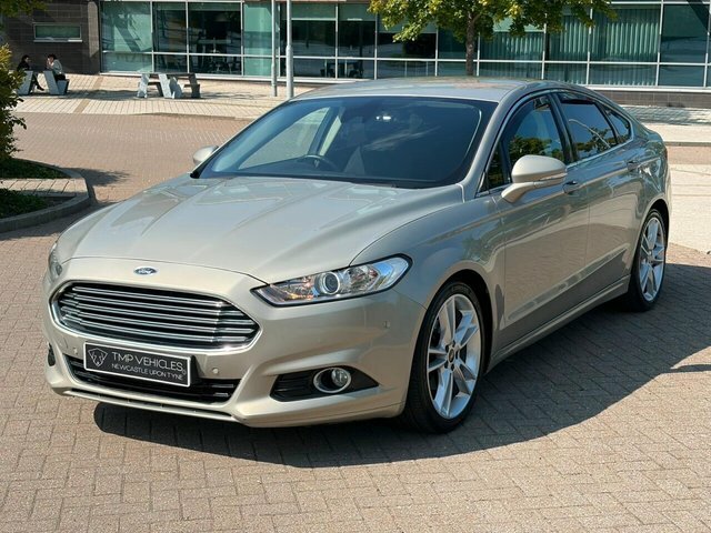 Ford Mondeo 2015 1.5 Tdci Econetic Titanium Hatchback Dies Silver #3