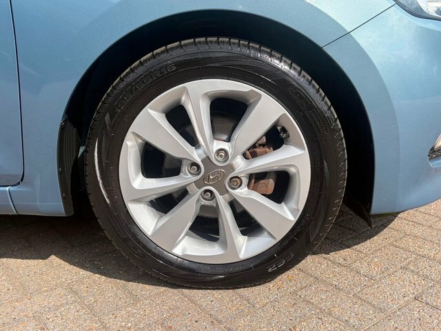 Hyundai I20 1.2 Se Red #11
