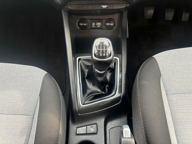 Hyundai I20 1.2 Se Red #24