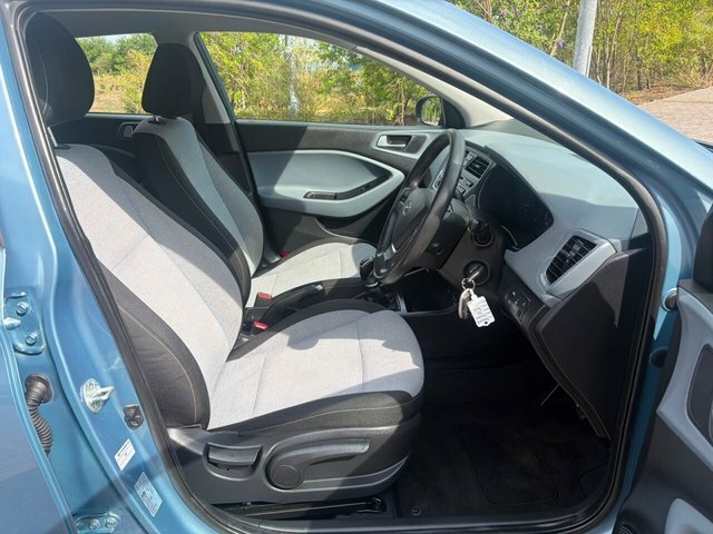 Hyundai I20 1.2 Se Red #13