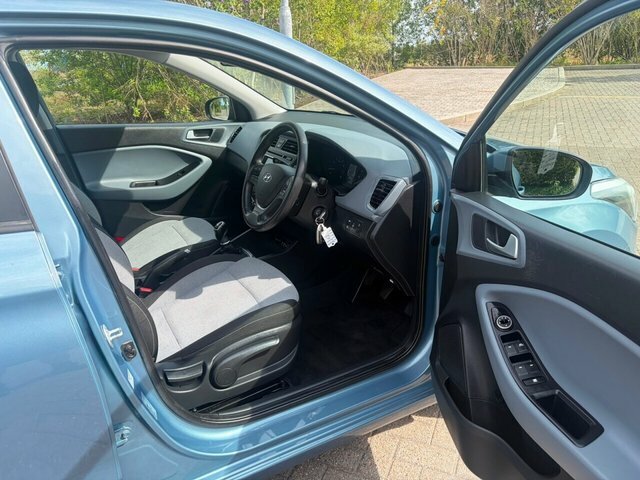 Hyundai I20 1.2 Se Red #14