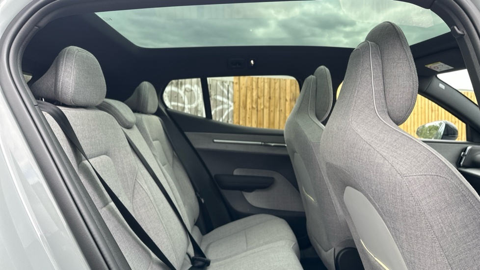 Volvo EX30 Ultra, Twin Motor Performance Panoramic Roof OY75WLJ Grey #6