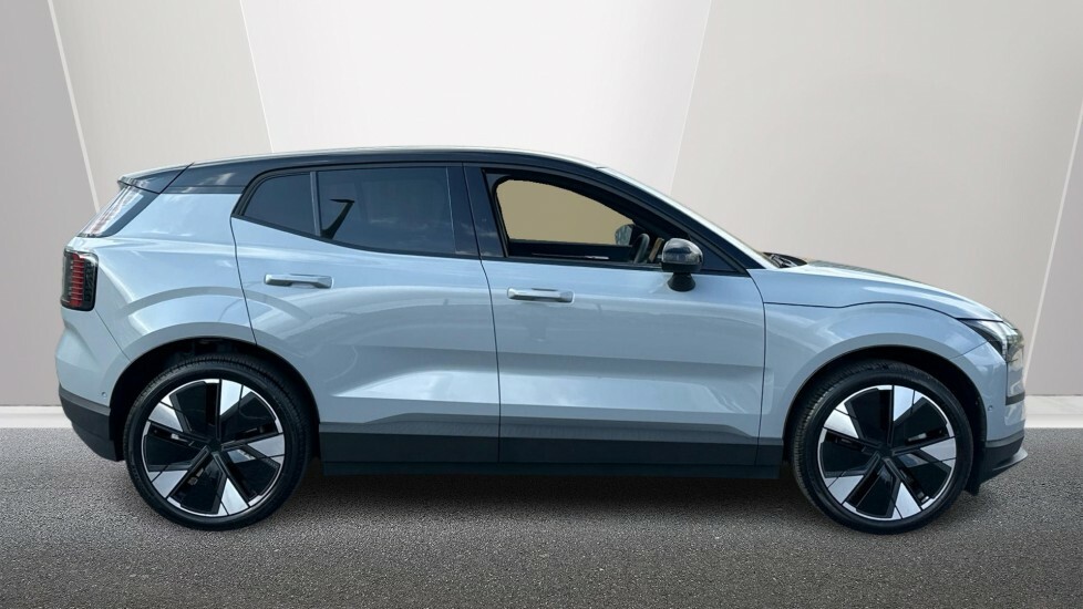 Volvo EX30 Ultra, Single Motor Extended Range Panoramic Roo OY26YZA Grey #3