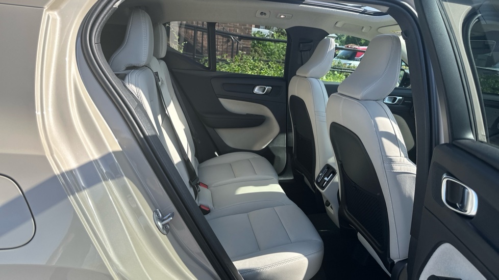 Volvo XC40 Ultra, B3 Mild Hybrid, Dark Blond Leather BP26XCN #6