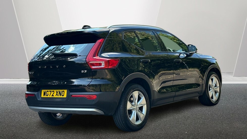 Volvo XC40 2.0 B3 Mhev Core Suv Hybrid Dct Eu WG72XNO Black #2