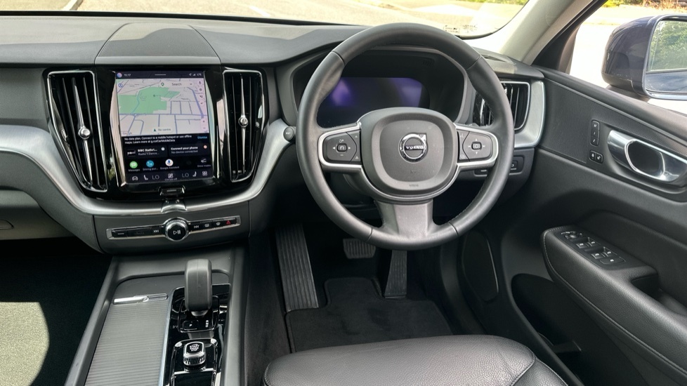 Volvo XC60 Momentum, B4 Awd Mild Hybrid Lovely Mileage Blue #4