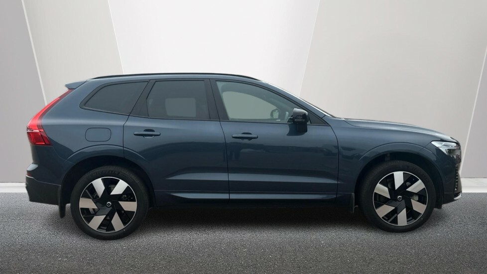 Volvo XC60 Recharge Ultimate, T8 Awd Plug-in Hybrid, BP73WWX Blue #3