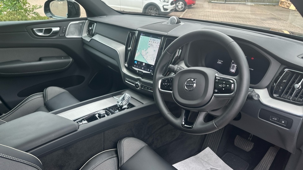 Volvo XC60 Recharge Ultimate, T8 Awd Plug-in Hybrid, BP73WWX Blue #4