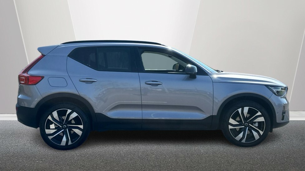 Volvo XC40 Ultra, B4 Mild Hybrid, Dark Blond Leathe OE75ZSX Silver #3