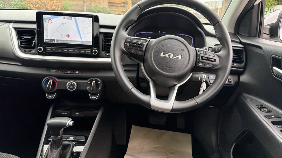 Kia Stonic 1.0 T-gdi 2 Dct Euro 6 Ss White #6