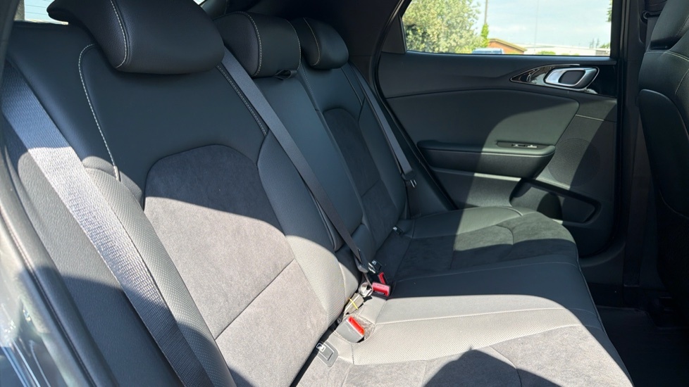 Kia Xceed 1.0 T Gdi Mhev Gt Line S Suv Hybrid Dct Silver #26