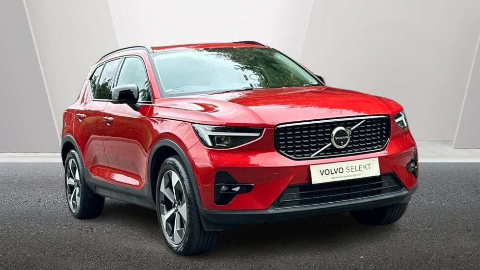 Volvo XC40 2.0 B4 Mhev Ultimate Dct Euro 6 Ss Red