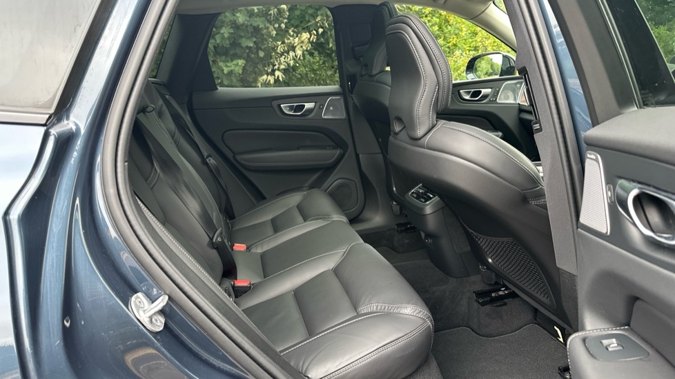 Volvo XC60 2.0 B5 Mhev Ultimate Awd Euro 6 Ss BL23ZJU Blue #6