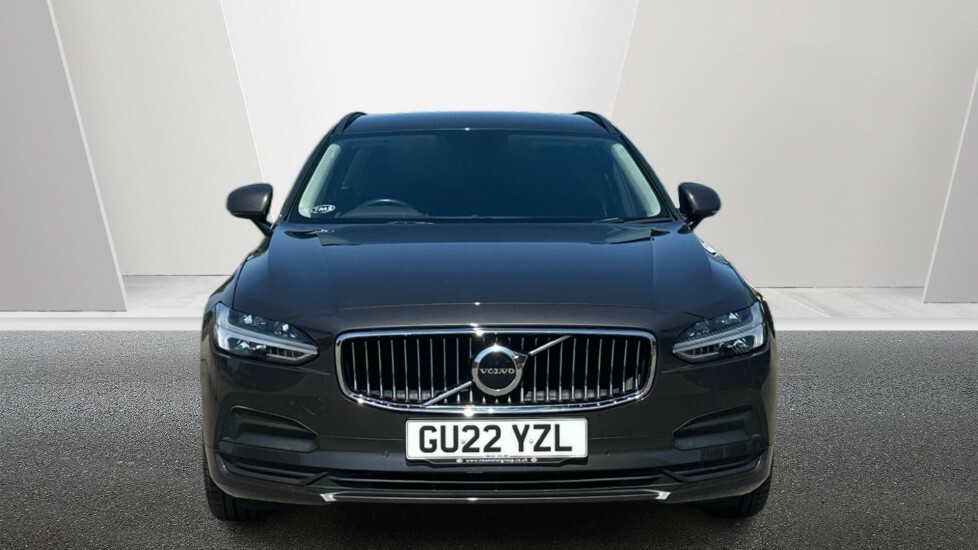 Volvo V90 2.0 B4 Mhev Momentum Estate Hybrid Black #8