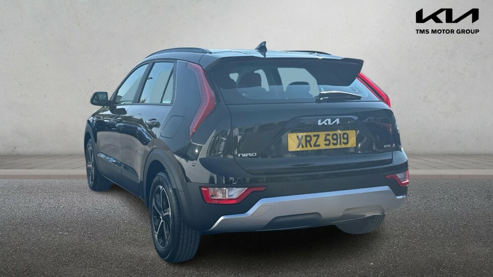 Kia Niro 1.6 Gdi Hev Pure XRZ5919 Black #2