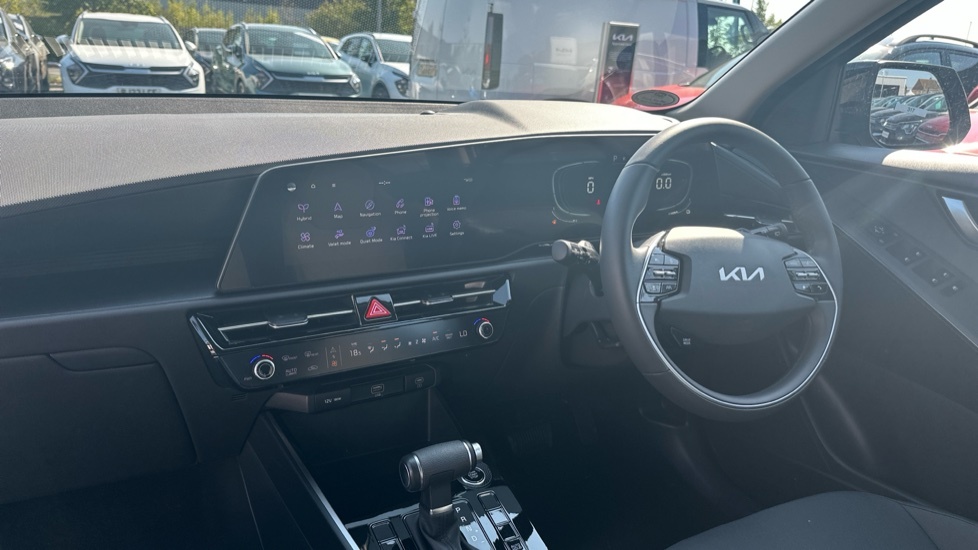 Kia Niro 1.6 Gdi Hev Pure XRZ5919 Black #3