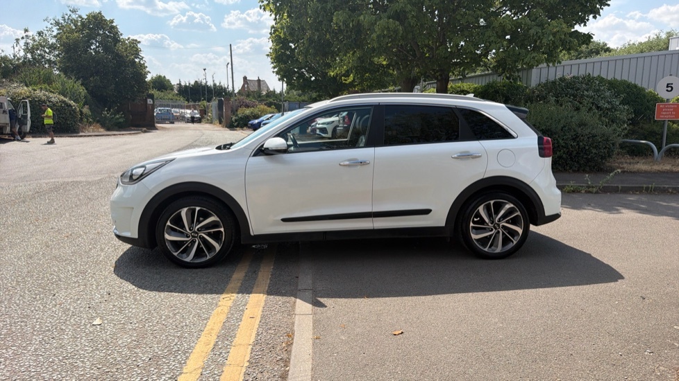 Kia Niro Kia Niro 1.6H Gdi 3 Suv Hybrid Dct Euro Black #18