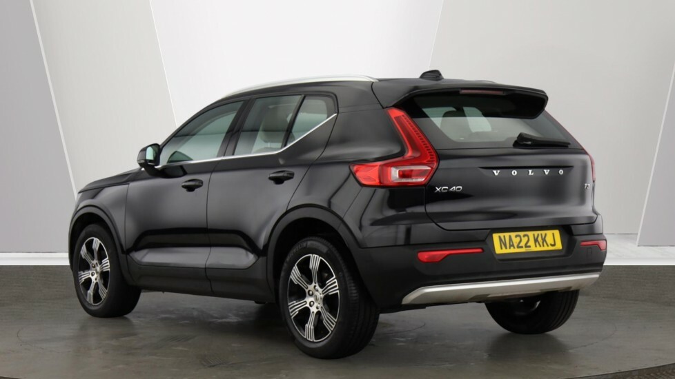 Volvo XC40 1.5 T3 Inscription Suv Euro 6 S NA22KKJ Black #3