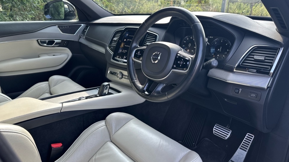 Volvo XC90 2.0 B5 Mhev R-design Suv Hybrid 4W Black #4