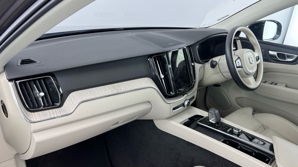 Volvo XC60 Plus, B4 Mild Hybrid, Dark Blond Leather YY72XPH Grey #6