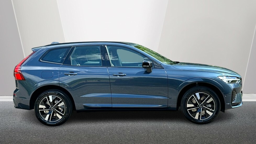 Volvo XC60 2.0 B5 Mhev Plus Suv Hybrid Awd Eu Blue #3
