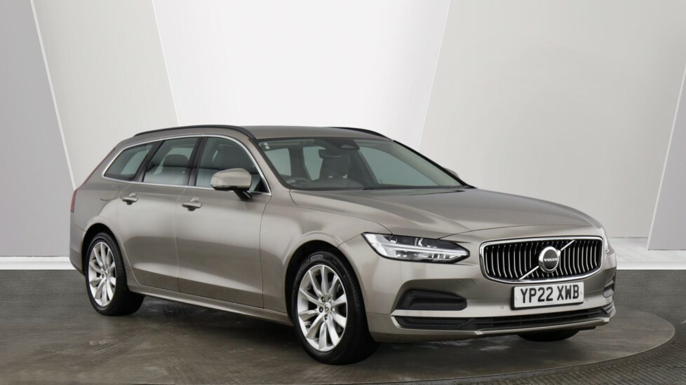 Volvo V90 Momentum, B4 Mild Hybrid Heated Front Seats