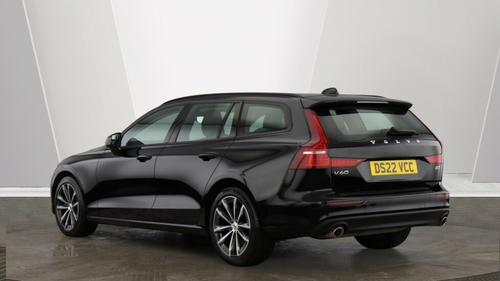 Volvo V60 Momentum, B3 Mild Hybrid Rear Camera Black #3