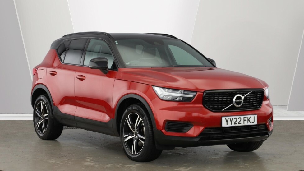 Volvo XC40 R-design, T3 Black Contrast Roof Red