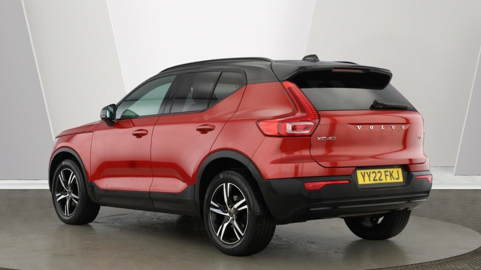 Volvo XC40 R-design, T3 Black Contrast Roof YY22FKJ Red #3