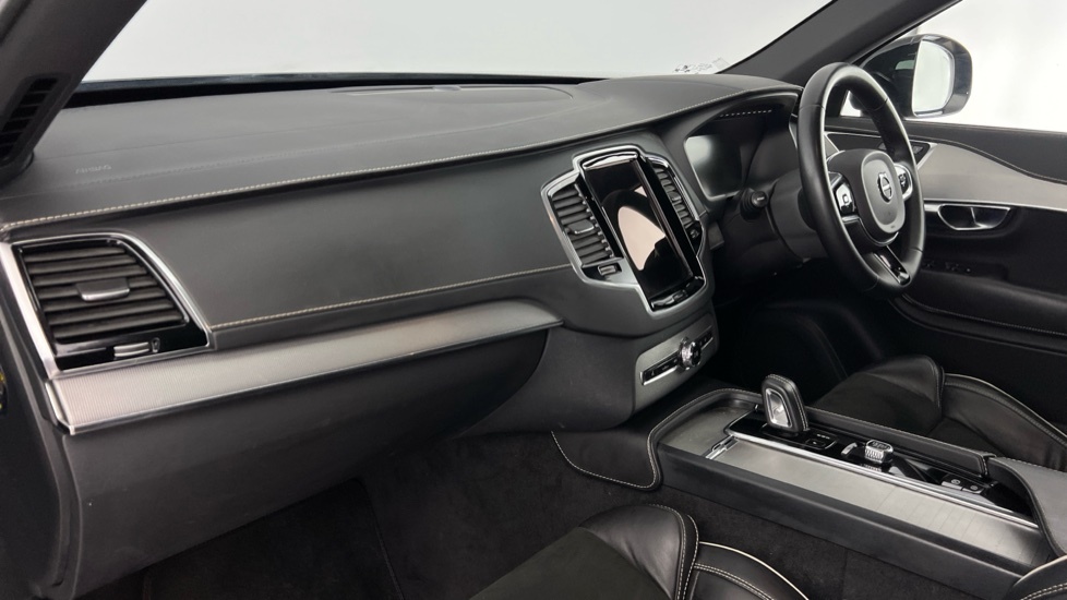 Volvo XC90 Recharge R-design, T8 Awd Plug-in Hybrid, 7 Seats YY22ATF Blue #6