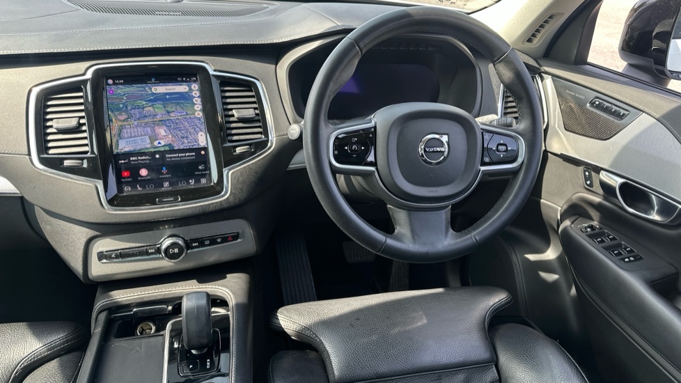 Volvo XC90 Plus, B5 Awd Mild Hybrid, Dark, 7 Seats YM22DCF White #4