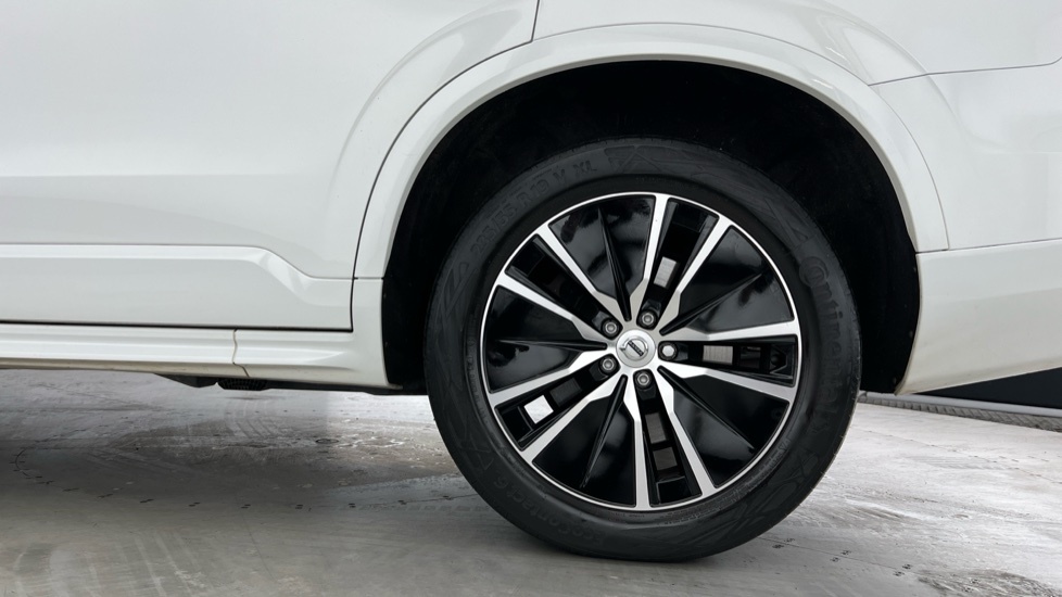 Volvo XC90 2.0 B5 Mhev Momentum Suv Hybrid 4W White #4