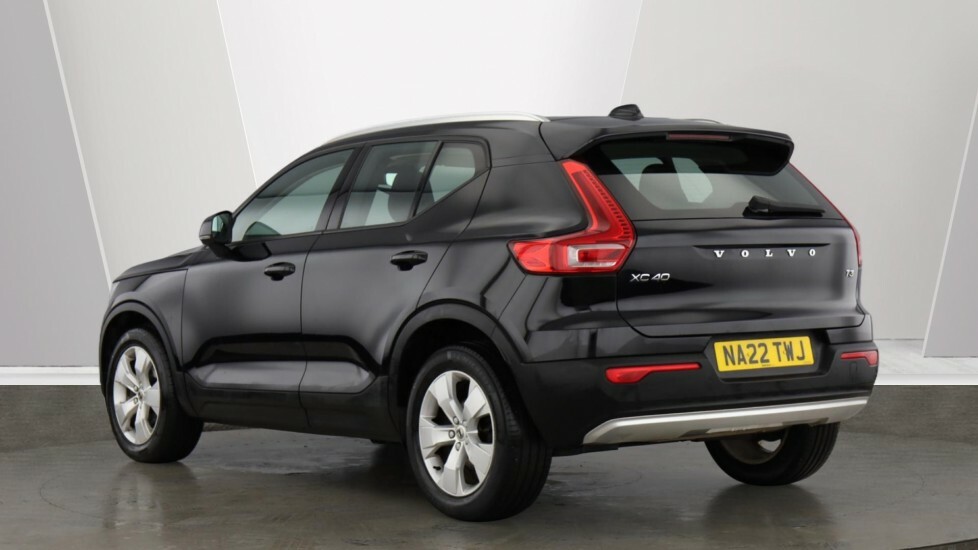 Volvo XC40 Momentum, T3 Black #3