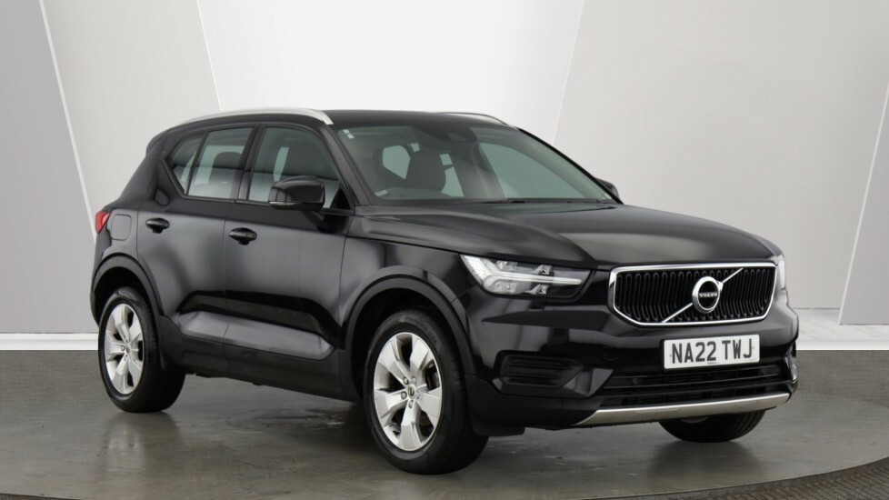 Volvo XC40 Momentum, T3 Black