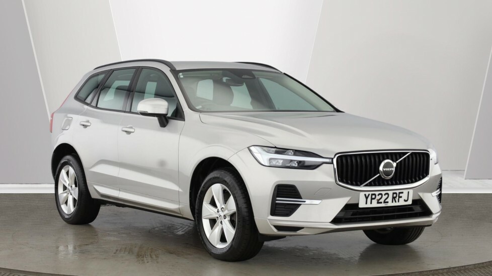 Volvo XC60 Momentum, B4 Awd Mild Hybrid Silver