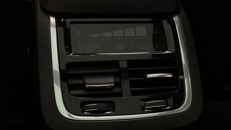 Volvo XC90 Xc90 B5 Mhev Awd Black #16