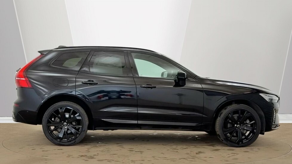 Volvo XC60 Black Edition Ultra, B5 Awd Mild Hybrid, M Black #2