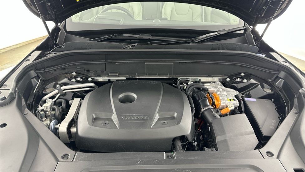 Volvo XC90 Ultra Bright Silver #15
