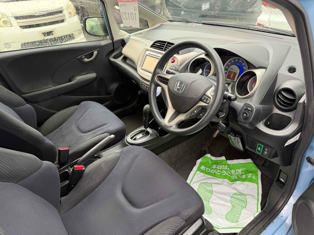Honda Jazz Fit 1.3 Hybrid 201362 5 Seats Ulez Free Fre Blue #3