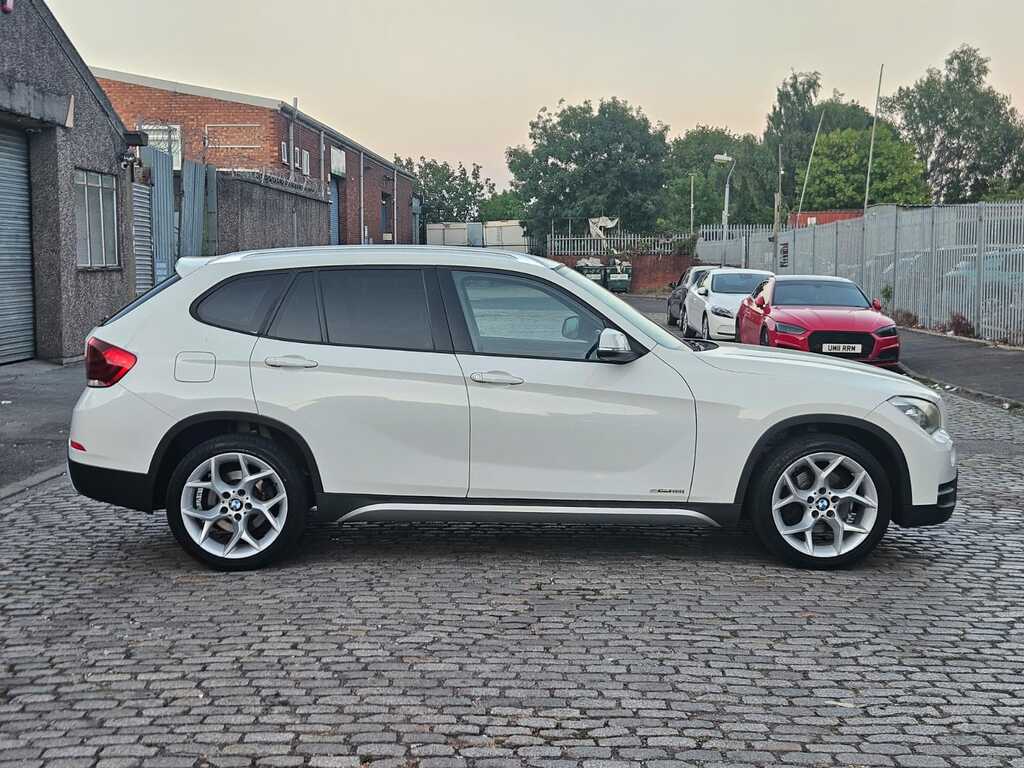 BMW X1 2.0 201313 5 Seats Fresh I White #3