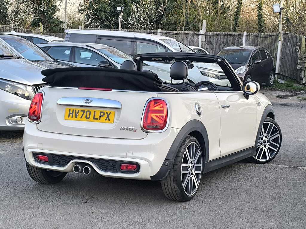 Mini Convertible 2.0 202070 Cooper S Exclusive C White #4